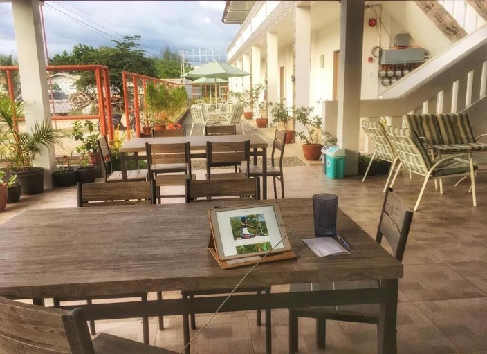 Food & Drinks 4, Alaia Studios, Panglao