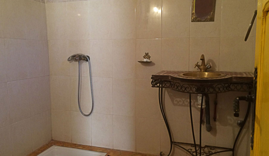 Bathroom, Jnane dar diafa, Ouarzazate