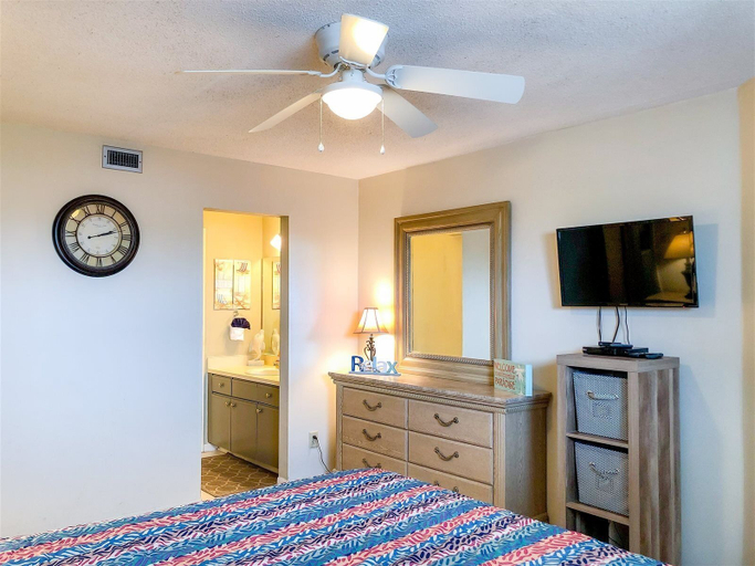 Bedroom 2, Aquavista 405e, Bay