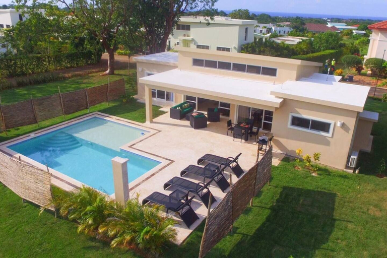 Exterior & Views, Contemporary Design With Lots of big Windows, Sosua