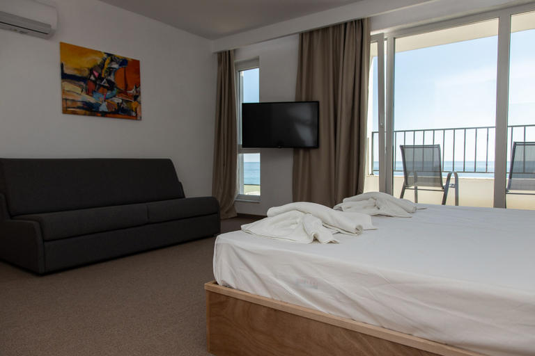 Bedroom 3, JI Hotel, Sozopol