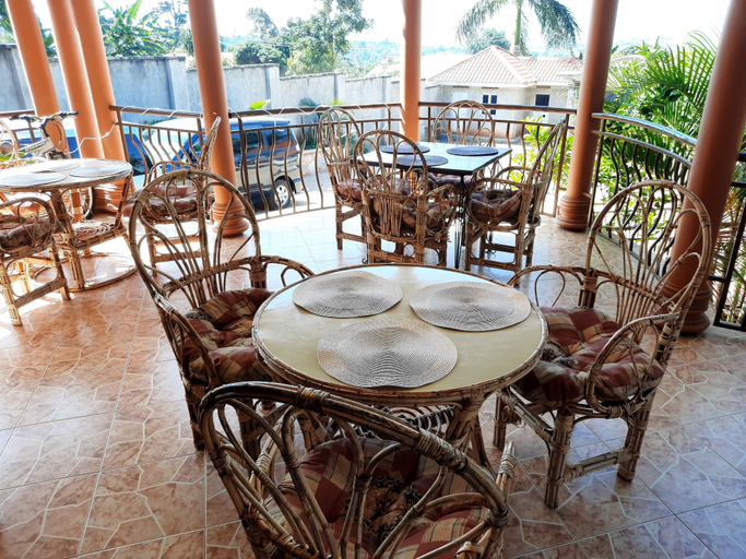 Food & Drinks 5, Airport Side Hotel Entebbe, Entebbe