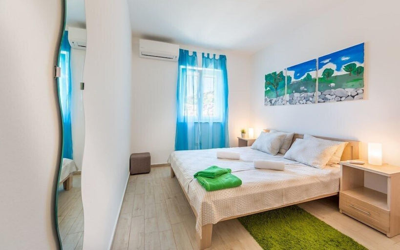 Bedroom 3, Hacienda Babina, Cres