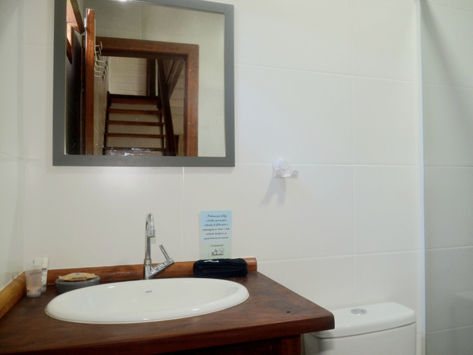 Bathroom 4, Pousada la Boheme, Palhoça