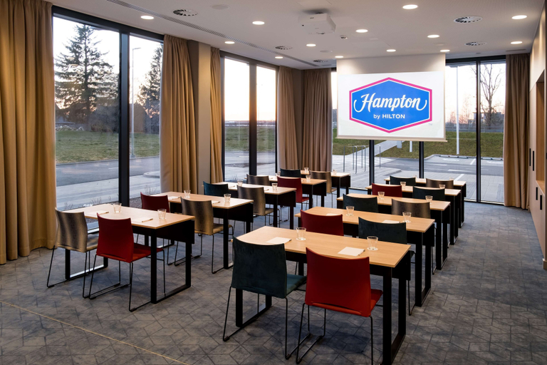 Food & Drinks 5, Hampton By Hilton Riga Airport, Riga