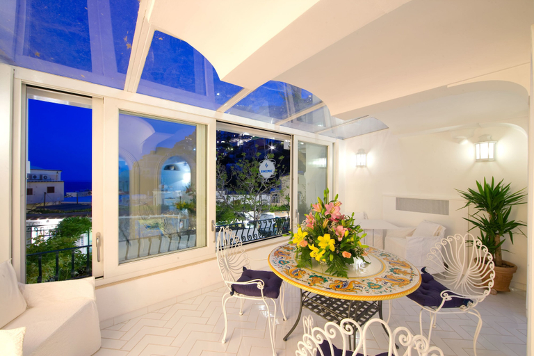 Public Area 5, Hotel La Bougainville, Salerno