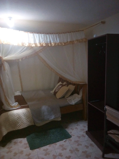 Bedroom 2, King Wise Guest House, Yatta