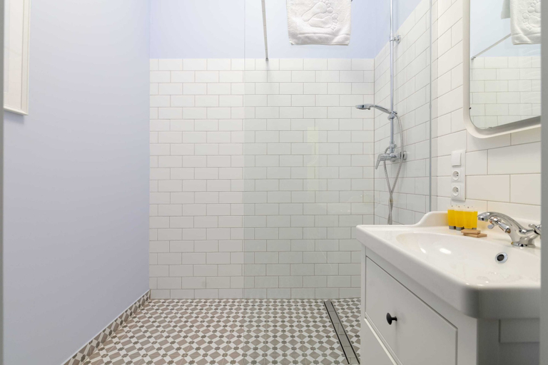 Bathroom 3, Hala Mirowska Stylish Apartment, Warsaw