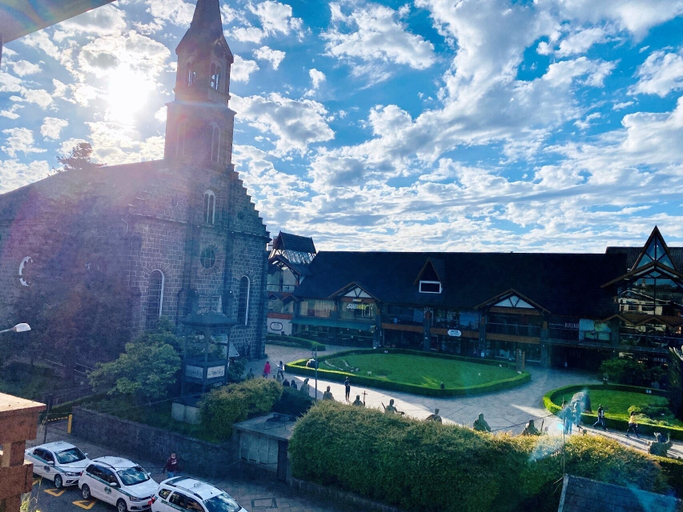 Exterior & Views, Vista ESPETACULAR ao lado da RUA COBERTA, Gramado