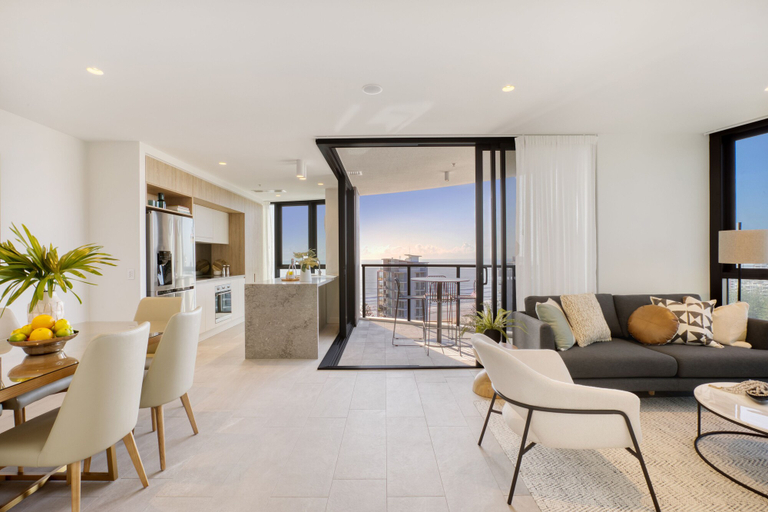 Others 5, Vue Broadbeach, Gold Coast