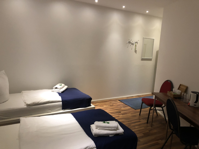 Bedroom 3, Pension Baku, Fürth