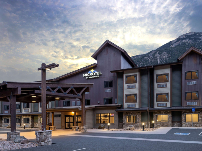 Exterior & Views 2, Microtel Inn & Suites by Wyndham Georgetown Lake, Clear Creek