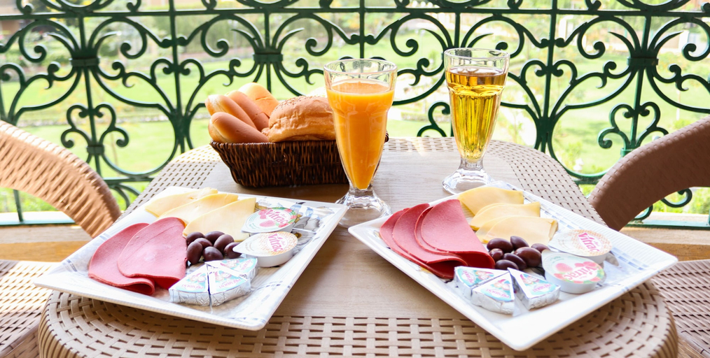 Food & Drinks 5, Grand Museum Pyramids Inn, Kirdasah