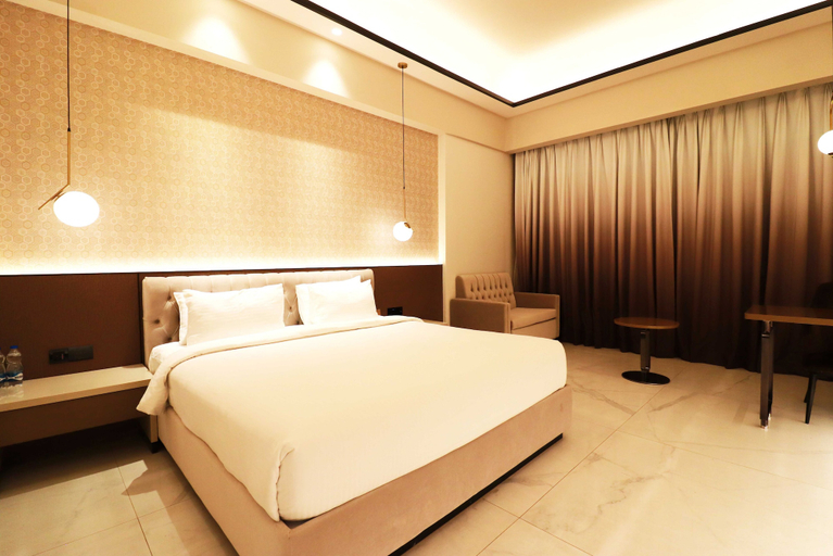Bedroom 2, Seven Eleven Club, Thane