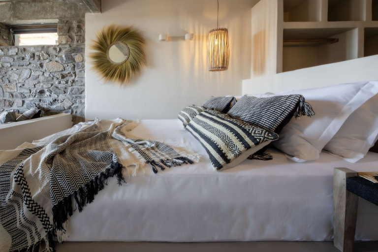 Bedroom 3, Seesoo Paros Beachfront Luxury Hideaway, South Aegean