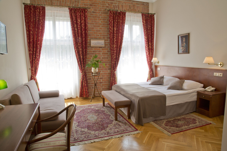 Bedroom 3, Polonia Hotel, Kraków City