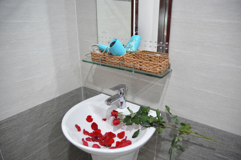 Bathroom 5, Horizon 2 Villa Hoi An, Da Nang
