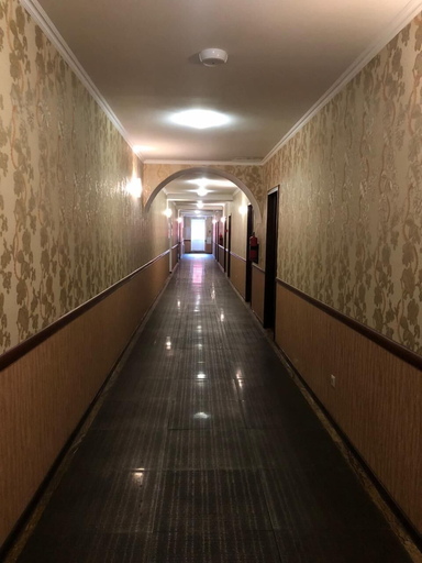 Others 4, Baza Home, Central