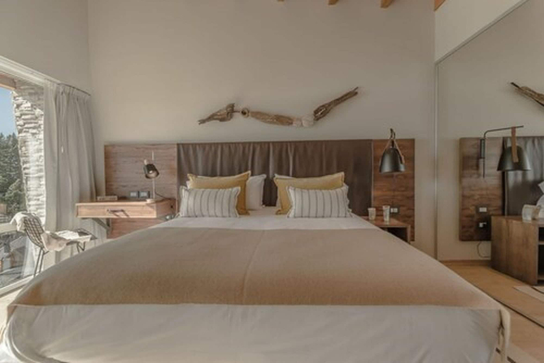 Bedroom 4, Aguila Mora Suites & Spa, Bariloche