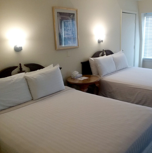 Bedroom 5, Walton Inn, Huron