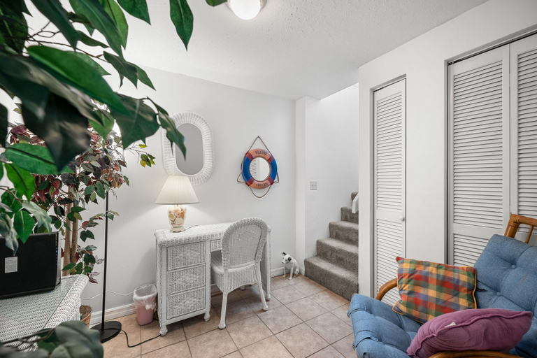 Others 5, Oasis Beach House, Flagler