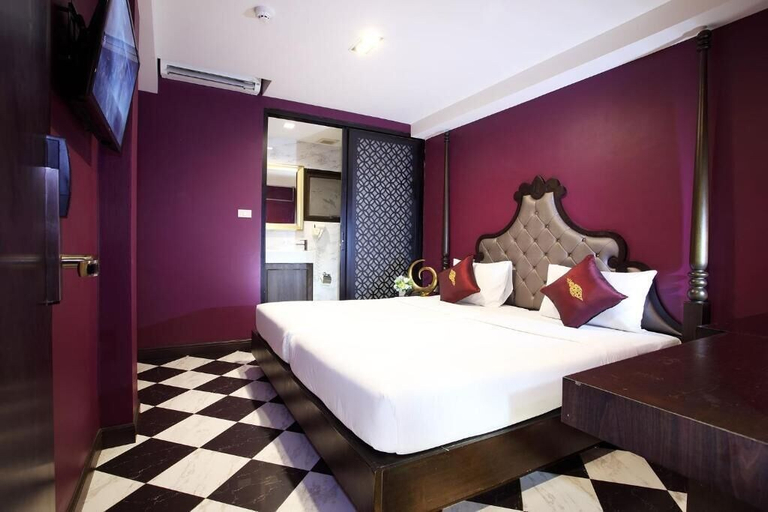 Bedroom 2, Violet Tower at Khaosan Palace, Phra Nakhon