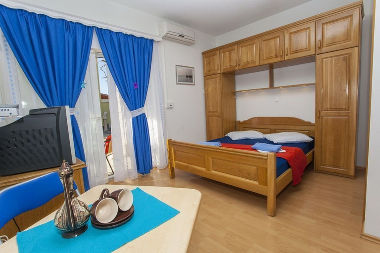 Bedroom 2, Apartment Almera N3, Makarska