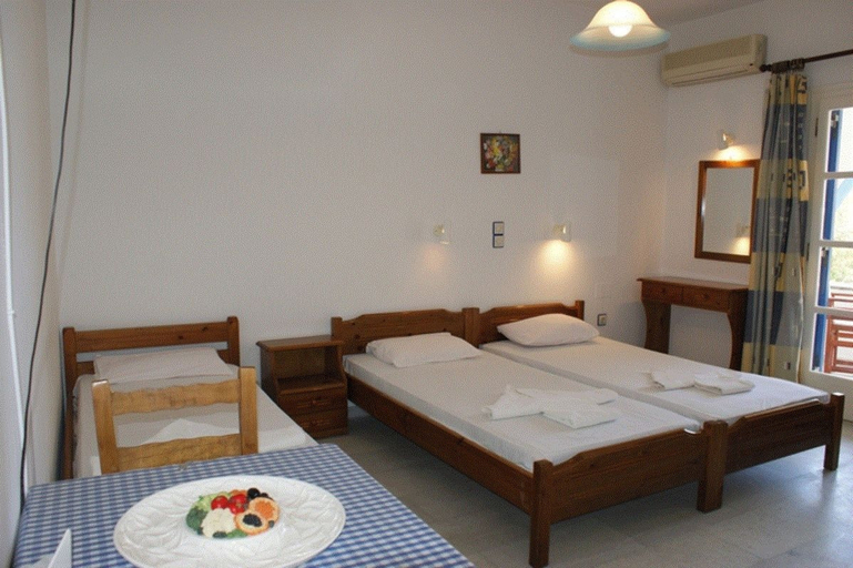 Bedroom 4, Filoxenia Studios, South Aegean