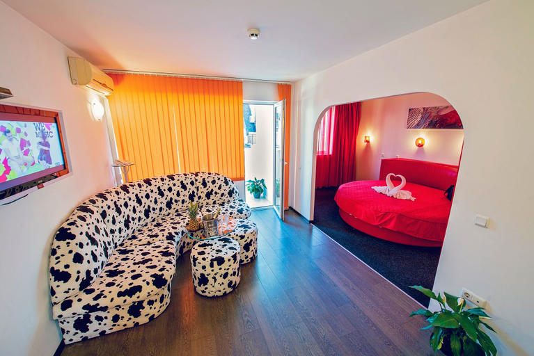 Bedroom 3, Family Hotel Gran Ivan, Varna