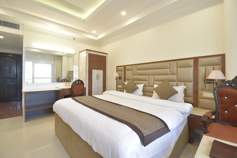 Bedroom 4, The Royal Castle, Kangra