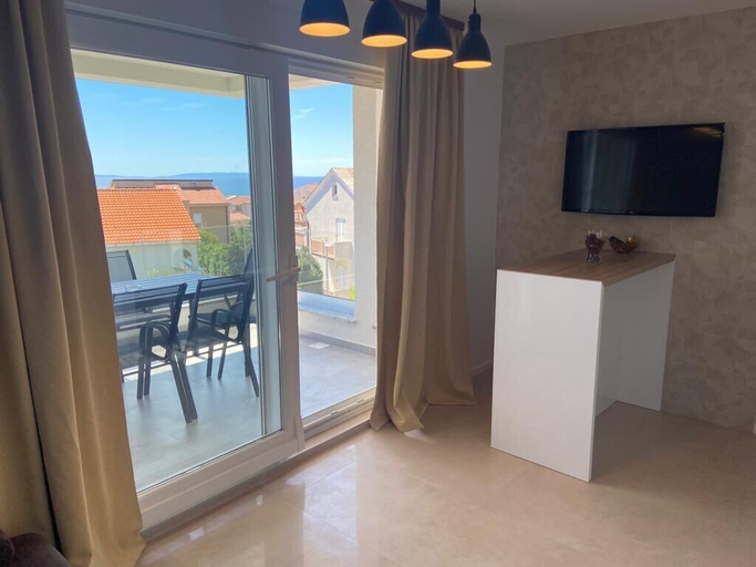Others 5, Sunset Apartments, Novalja