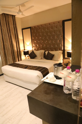 Bedroom 3, Hotel Imperial Grand, Ujjain