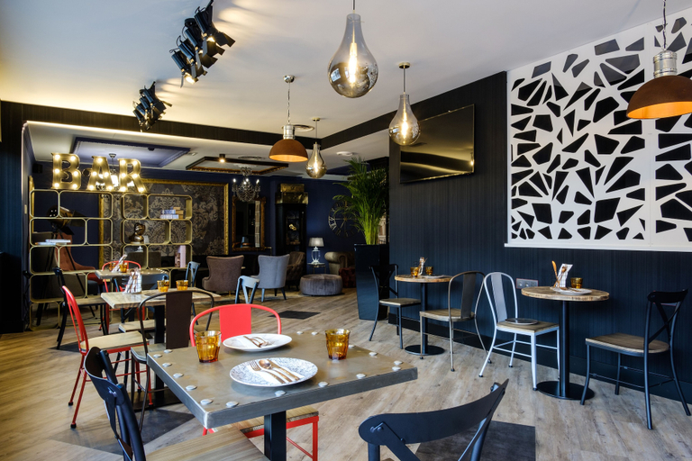 Food & Drinks 5, Hotel Clement Barajas, Madrid