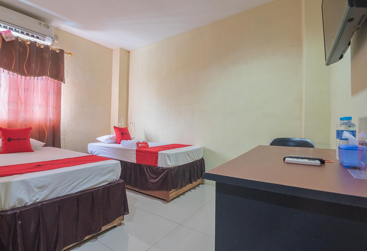 Others 3, RedDoorz @ Jalan Cilik Riwut Kapuas, Kapuas