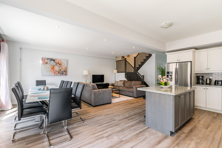 Others 5, GLOBALSTAY. Waterfront 5BR Townhouse. Private HOT TUB, Gym, Sauna, Hamilton