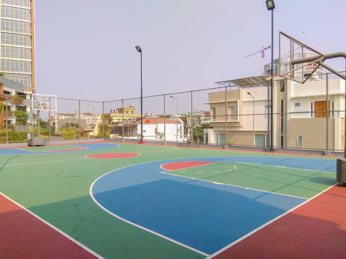 Sport court, Fancy And Nice Studio Apartment At Gold Coast, Jakarta Utara