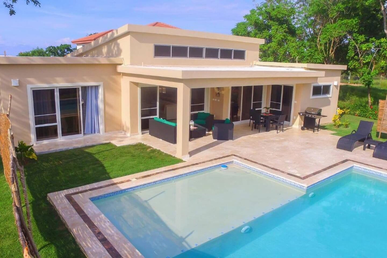 Sport & Beauty, Contemporary Design With Lots of big Windows, Sosua