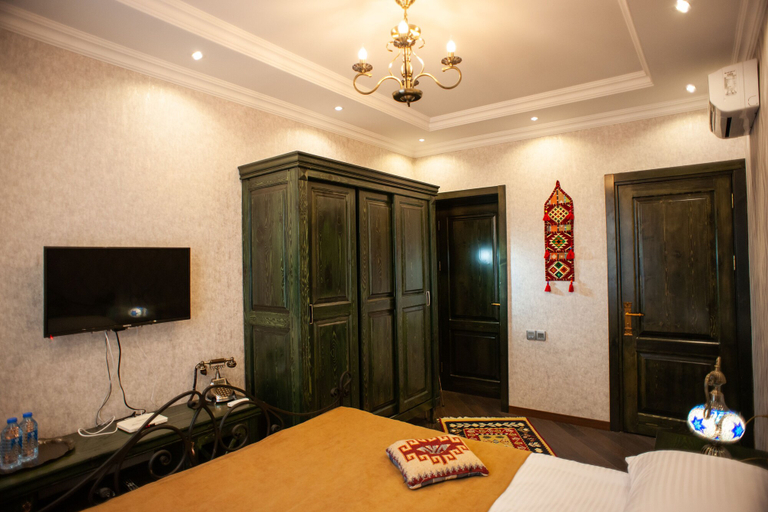Bedroom 2, D&J Old City Hotel, Baku