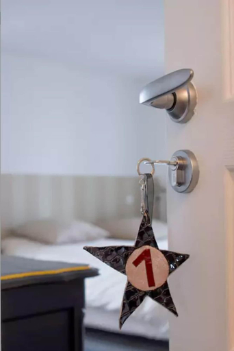 Bathroom 5, L'Ilot du Moulin, Ille-et-Vilaine