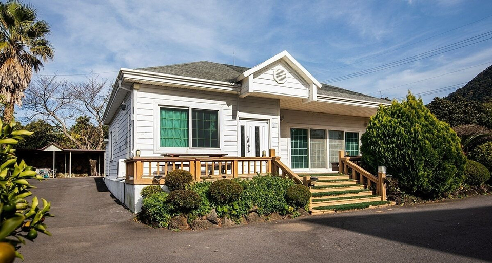 Exterior & Views 2, Mirvill Pension, Seogwipo