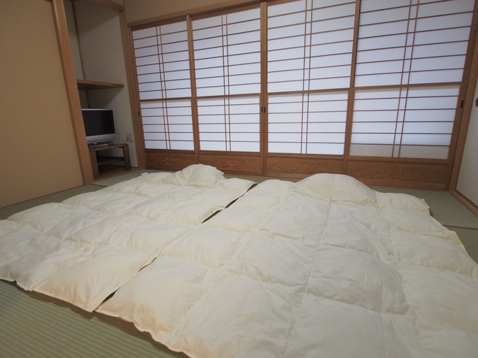 Bedroom 2, New Okazaki House for 6, Okazaki