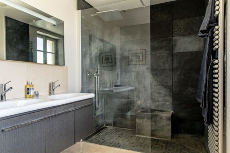 Bathroom 5, La Bastide de Fangouse, Var