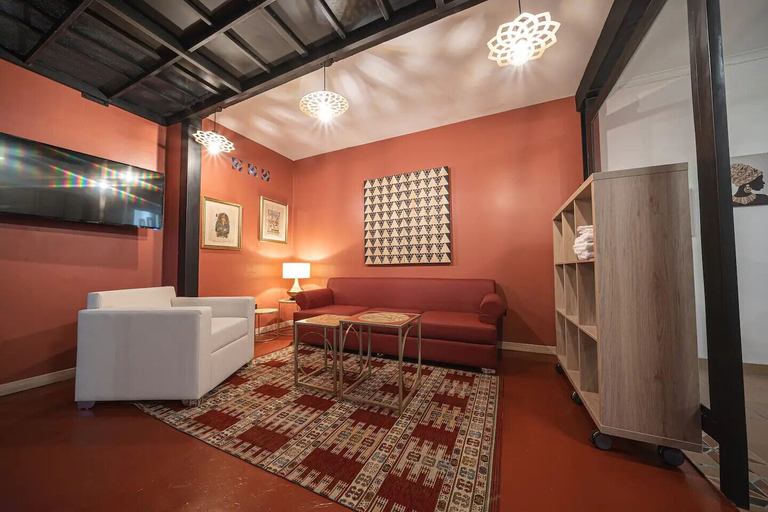 Bedroom 3, HOLT - Astorga Gardens - The Egyptian, Medellín