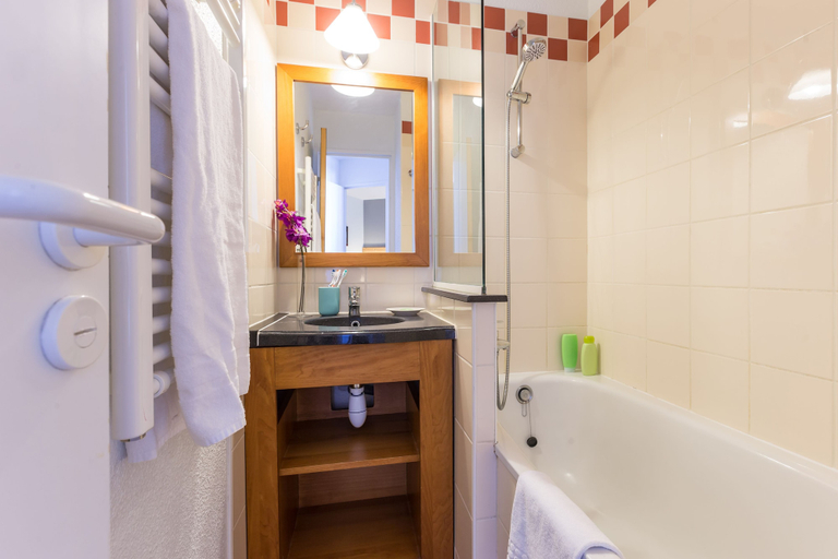 Bathroom, Pierre & Vacances Residence Les Constellations, Savoie
