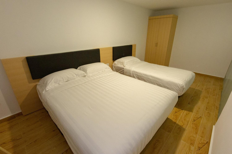 Bedroom 26