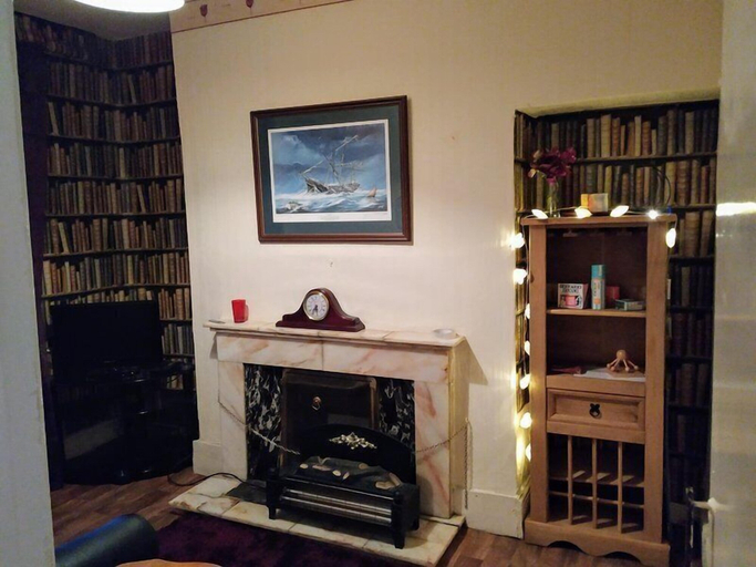 Others 5, Wexford Townhouse