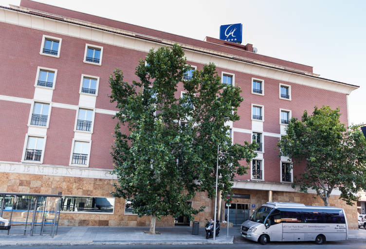 Exterior & Views 2, Hotel Clement Barajas, Madrid