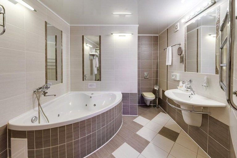Bathroom 5, Chuvashia Hotel, Cheboksary