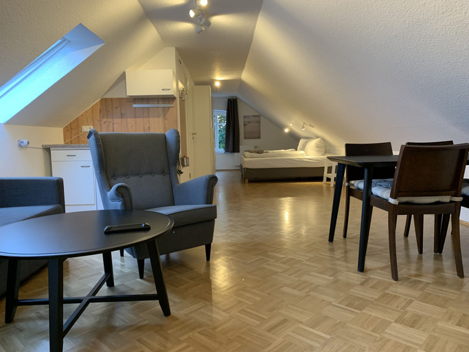 Others 5, Haus Kachelot, Aurich