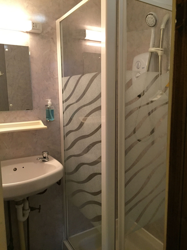 Bathroom 5, Edinburghhouse Hotel, Edinburgh